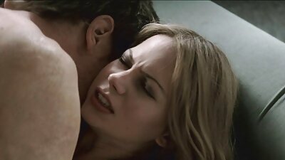 Pohoten milf se vrne, da draži in prosim svoje ljubimce vroče in seksi